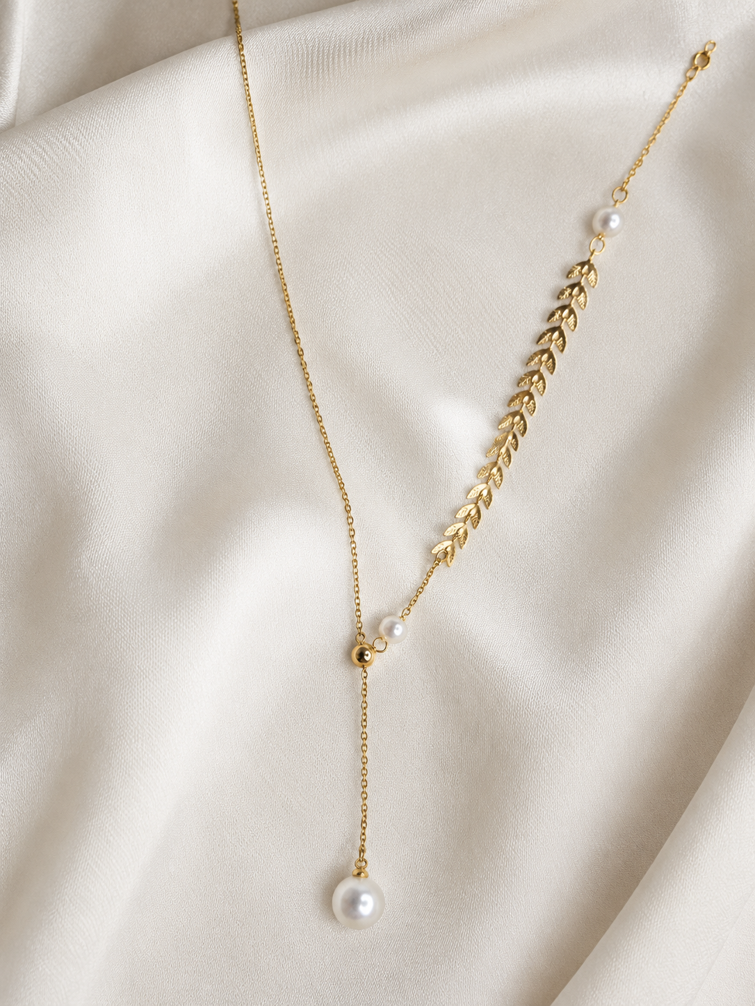 The Wheat Vine Necklace — Pearl | Riora Store